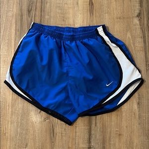 Size Small NIKE shorts